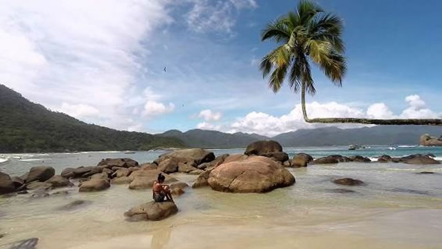 Praia do Aventureiro (RJ) - ViajaNet